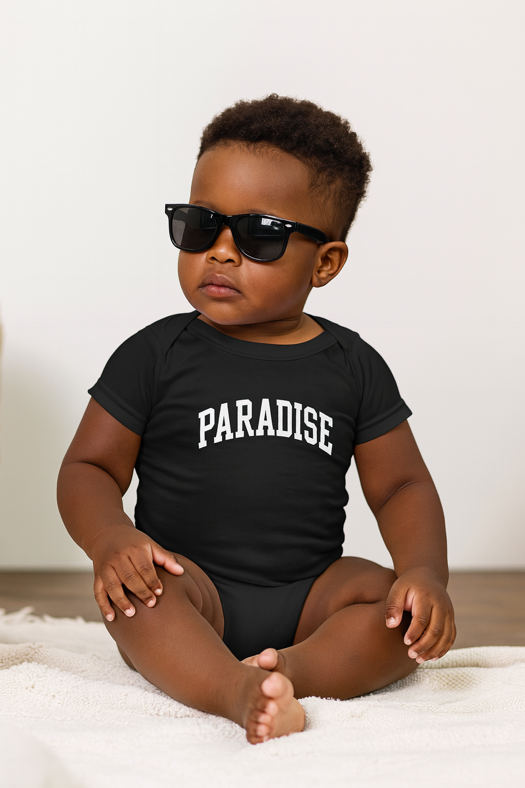 I ONLY CHILL IN PARARDISE BLK BABY TEE